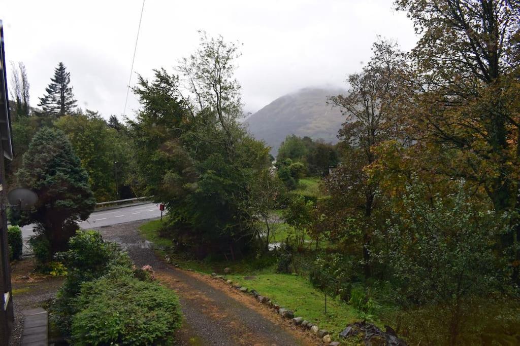 Springbank Apartment - Sleeps 4 - Pet Friendly Fort William Bagian luar foto