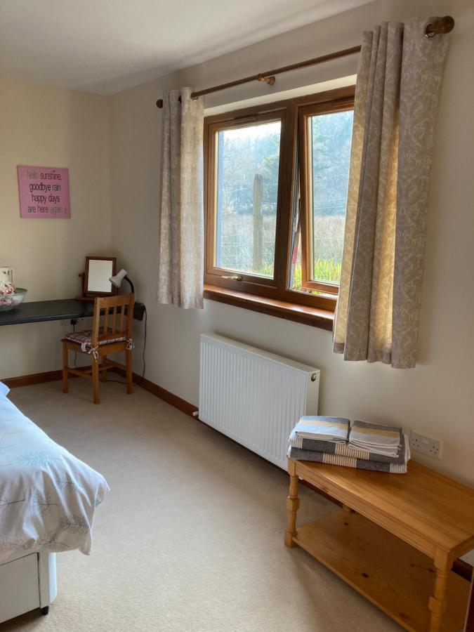 Springbank Apartment - Sleeps 4 - Pet Friendly Fort William Bagian luar foto