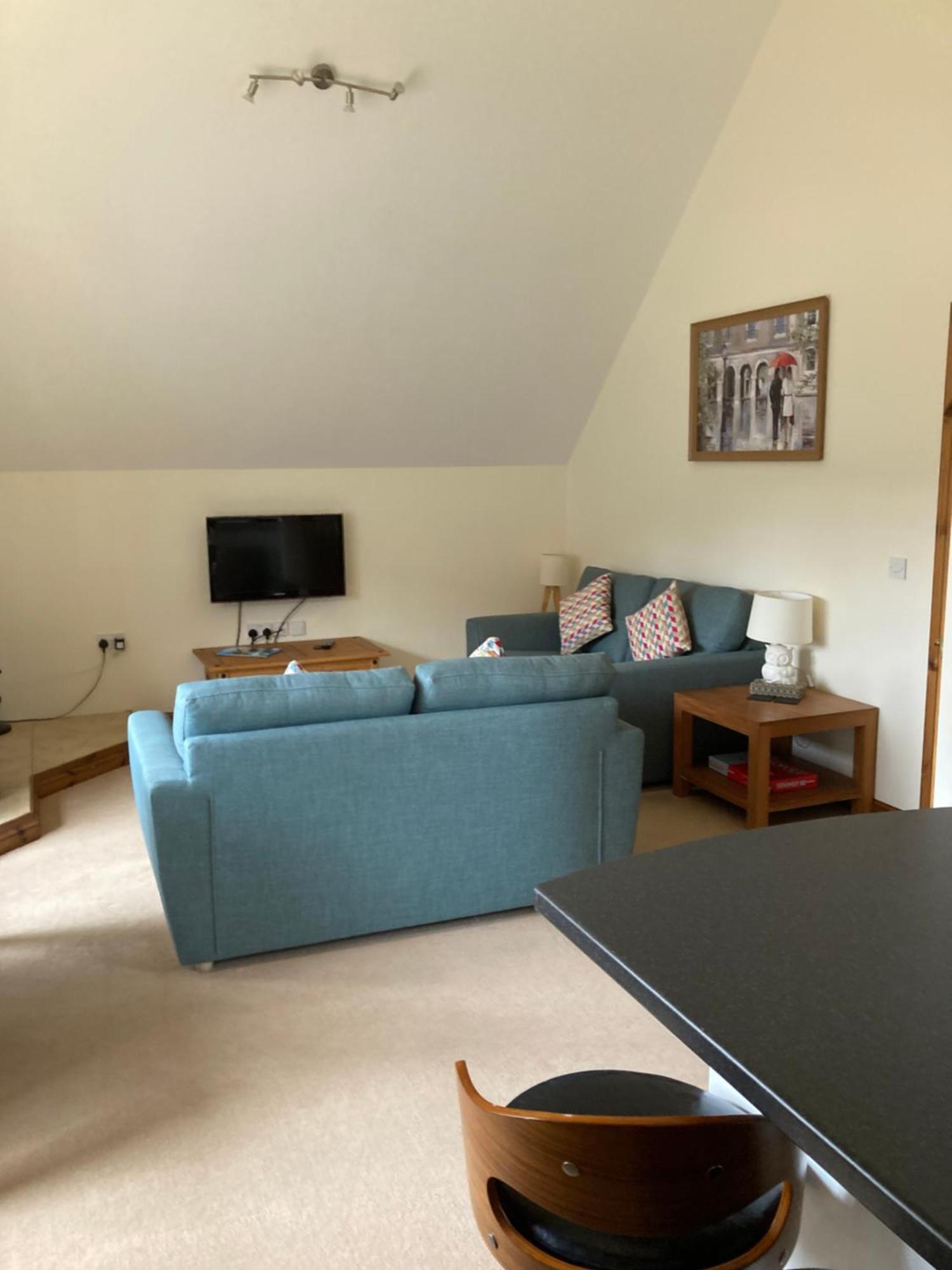 Springbank Apartment - Sleeps 4 - Pet Friendly Fort William Bagian luar foto