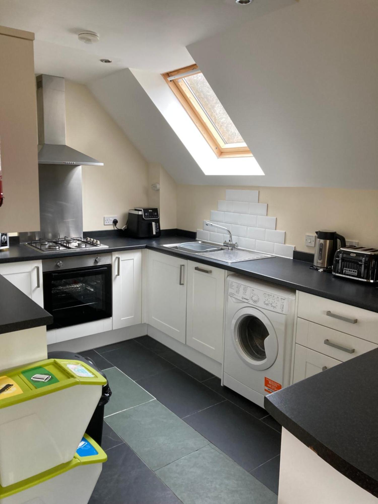 Springbank Apartment - Sleeps 4 - Pet Friendly Fort William Bagian luar foto